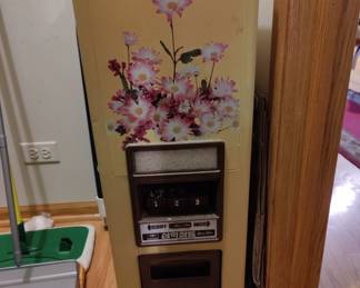 Vintage Asian rice dispenser