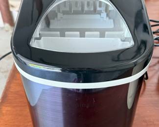 Ice Maker