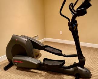 Life Fitness X9i Elliptical