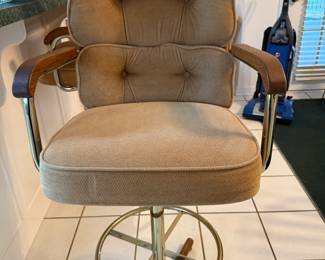 Swivel Bar Stool