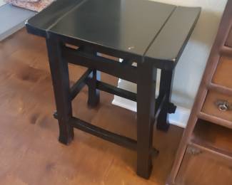 4 of these stools