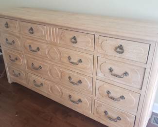 HENREDON sideboard/dresser