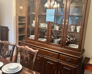 Ethan Allen DR set; China closet portion of this hutch is removable, to have just the buffet. China closet portion can then be mounted onto iron hairpin legs, to create another piece, or sell