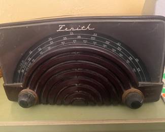 Vintage Zenith Radio