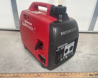 HONDA EU2000i  COMPANION INVERTER GENERATOR