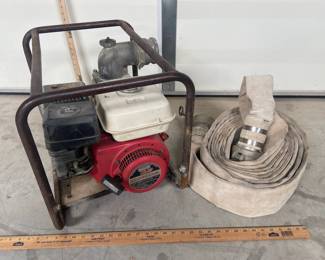 WATER/TRASH PUMP WITH EXIT HOSE & HONDA 5 HP MOTOR