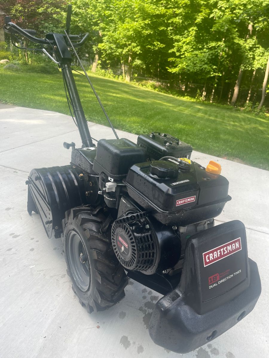 Estate Sale in the Country in Hartford MI starts on 7/5/2025