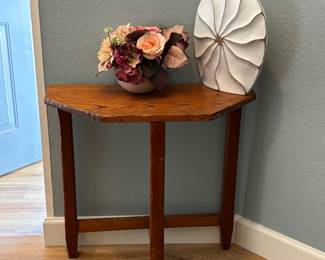 Small 5-drawer 37H x 14D x 17.5 W.
Great fit for any room: Living room, Bedroom, office. Multi-purpose.
Dark brown, rustic look.