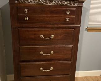 5-Drawer dresser with faux granite style top. 54 x 16 x 35