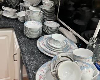 China set - service for 12