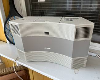Bose Wave music system with remote!
