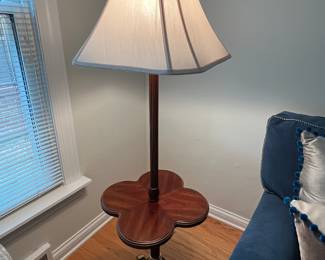Table lamp
