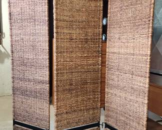 Room divider screen