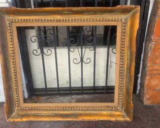 Lots of vintage frames.
