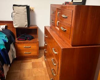 MCM dresser