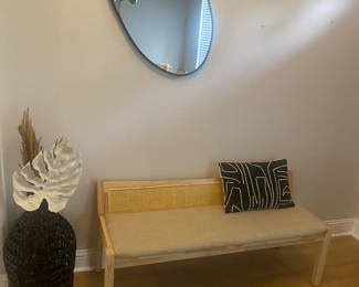 Entry bench