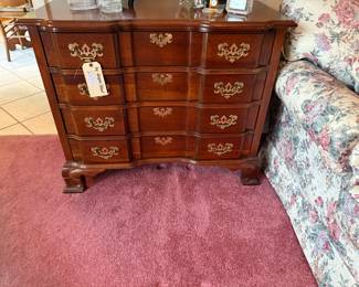 Mahogany Chippendale bachelors chest