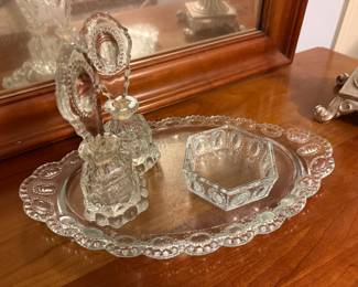 Dresser Set