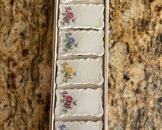 Porcelain place card markers