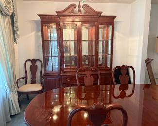 Well crafted mahogany lighted China Cabinet by Knob Creek with locking drawers.
