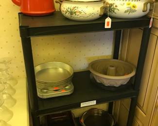 Kitchen ware!
