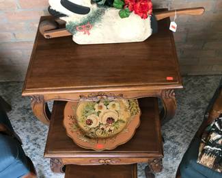 Nice set of nesting tables!