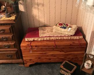 Vintage cedar chest!