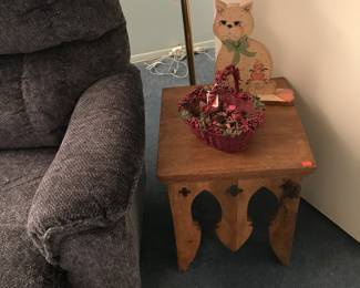 Cute table!