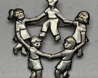Vintage James Avery Sterling Silver Brooch