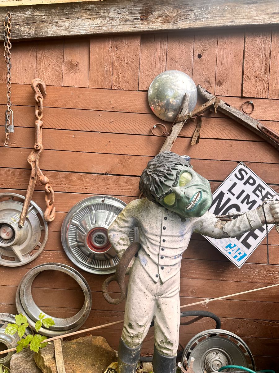 A small sneak peek of the oddities and curiosities displayed throughout. Many more photos will be uploaded soon!