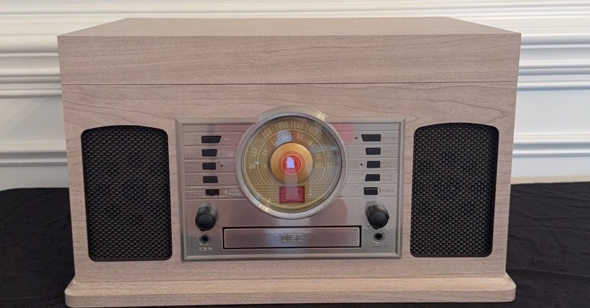 001 Crosley CR7011AGY Mcqueen Entertainment Center