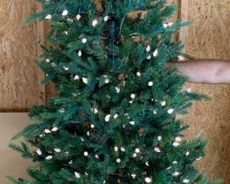GE 7.5ft Green Christmas Tree