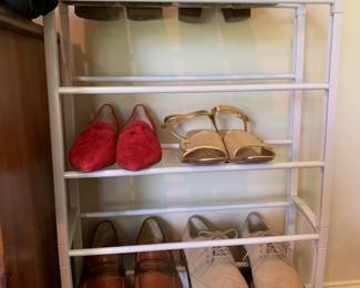 Women's shoes