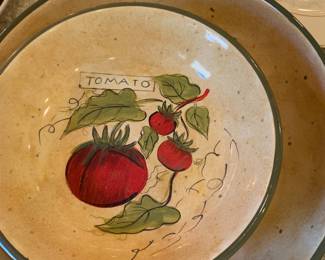 Salad bowl set -several pieces of pottery