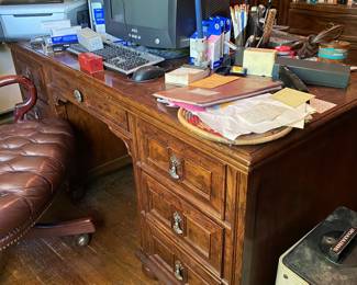 Henredon executive desk
