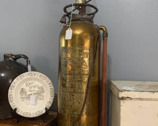 Red comet fire extinguisher lamp