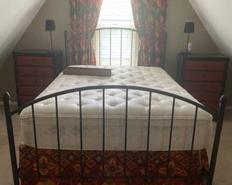Queen size bed