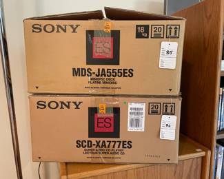 Sony MDS-JA555ES Minidisc Deck, Sony SCD-XA777ES CD Player