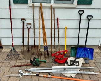 Yard Tools Lot