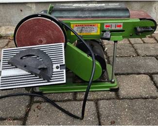 Central Machinery Belt/Disc Sander with Dry/Wet Sanding Block