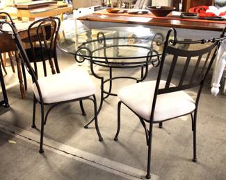 Round glass table & 2 chairs