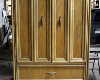 Armoire