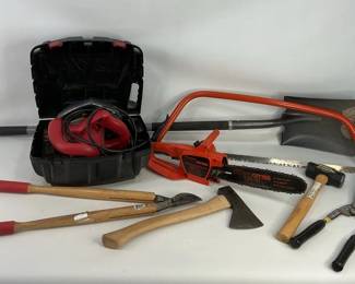 Skilsaw Circular Saw with Case and More Tools