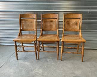 Traditional Wooden Dining Chairs