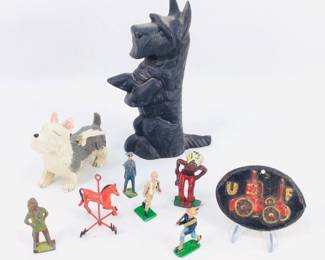 Cast Iron Figures