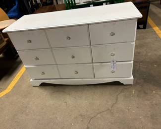 9 draw dresser