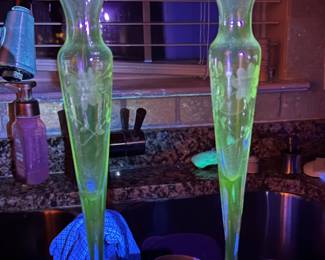 Glowing glass