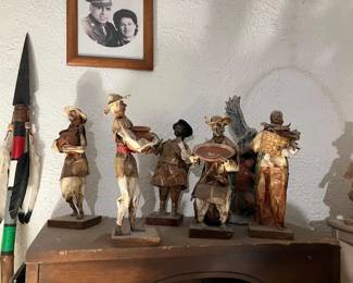 5 piece Mexican harvest figurines