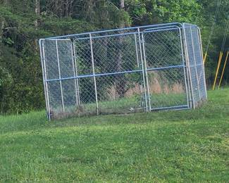 Dog pen