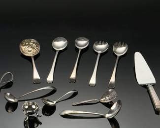 Lot of 12 Vintage Silverplate Flatware/ Serving Utensils